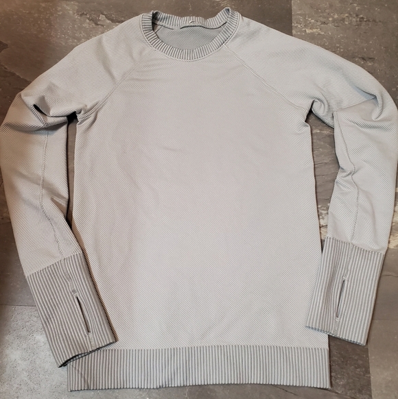 Lululemon Rest Less Pullover. Long sleeves. Diagonal ribbed. Grey and white. 4. - Picture 4 of 12